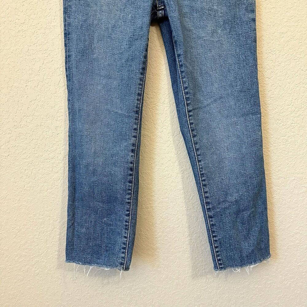LEVI'S Wedgie Straight Jeans Blue Cropped Cut-Off High Rise Button Fly - Picture 5 of 14